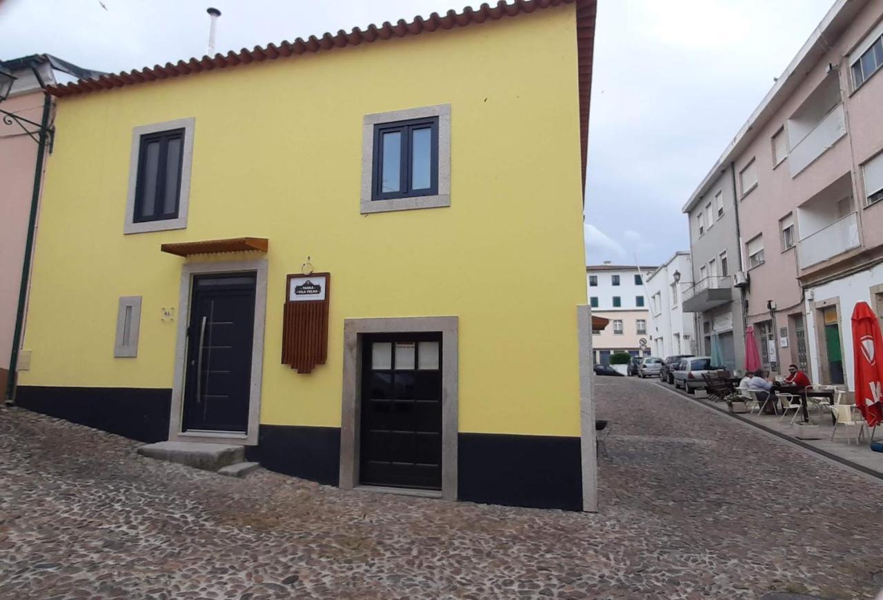 Taska Vila Velha Mirandela Bagian luar foto