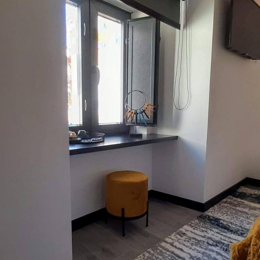Taska Vila Velha Mirandela Bagian luar foto